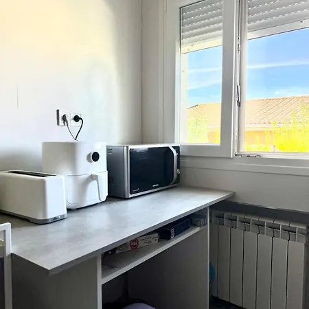 Cerca De Pantano De San Juan Con Cine, Jardin, Bbq Y Piscina Privada