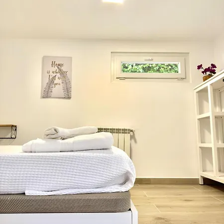 Villa Completa De Verano Con Piscina Privada Y Barbacoa Villa *