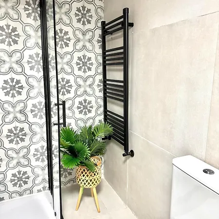 Cerca De Pantano De San Juan Con Cine, Jardin, Bbq Y Piscina Privada * Navahondilla