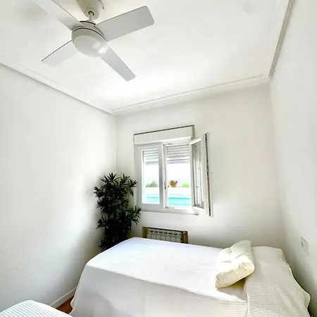 Cerca De Pantano De San Juan Con Cine, Jardin, Bbq Y Piscina Privada * Navahondilla