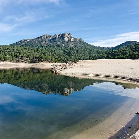 Cerca De Pantano De San Juan Con Cine, Jardin, Bbq Y Piscina Privada *