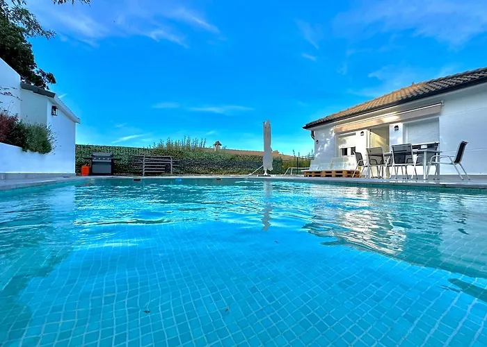 Cerca De Pantano De San Juan Con Cine, Jardin, Bbq Y Piscina Privada Villa Navahondilla