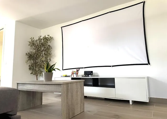 Cerca De Pantano De San Juan Con Cine, Jardin, Bbq Y Piscina Privada Villa *