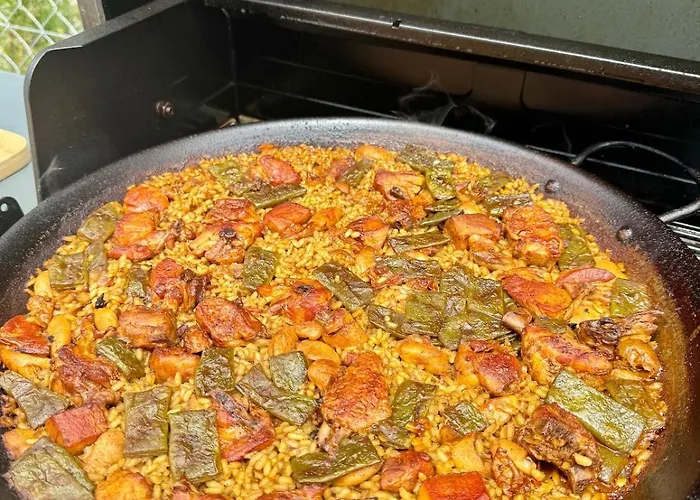 Cerca De Pantano De San Juan Con Cine, Jardin, Bbq Y Piscina Privada *